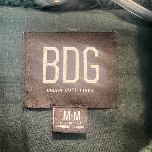 BDG Chevron Sherpa Jacket in Earth Tones size medium. - Picture 6 of 9